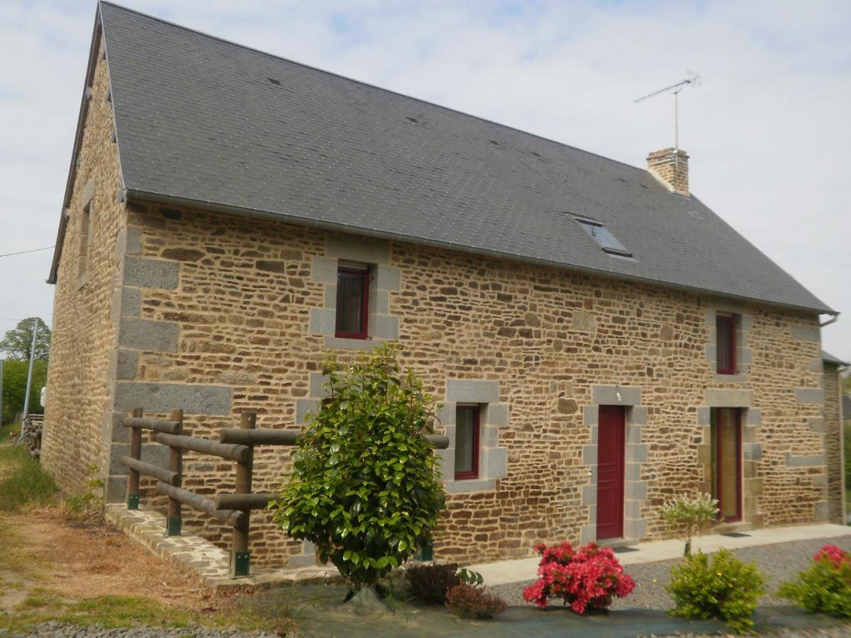 Modern Cottage In Normandy With Large Garden Isigny-le-Buat Екстериор снимка